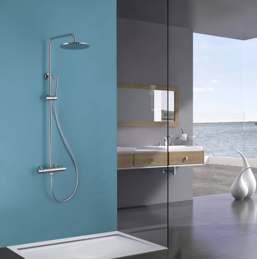 Душевая стойка ABBER Wasser Kreis AF8160 с термостатом без излива, хром Душевая стойка ABBER Wasser Kreis AF8160 с термостатом без излива, хром