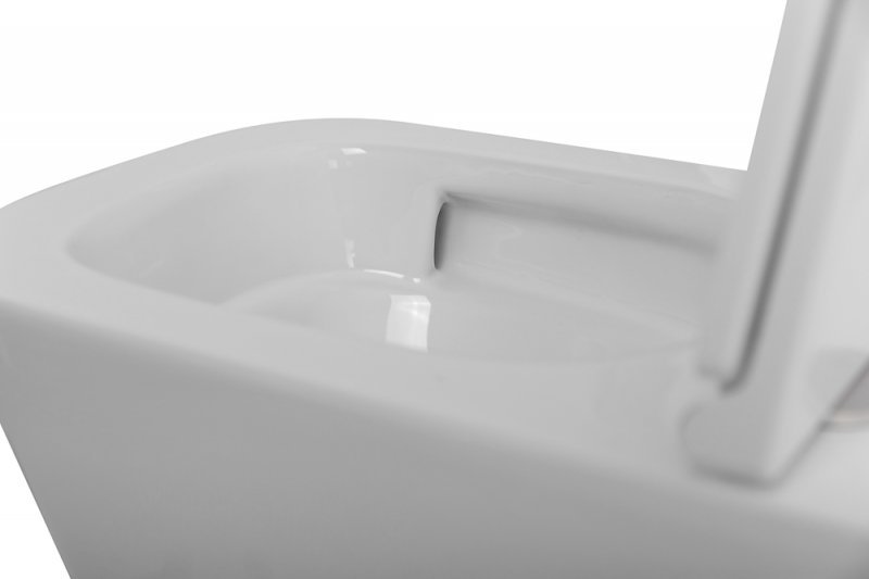 Сиденье дюропласт, soft close, металлическое крепление BB2322SC Сиденье дюропласт, soft close, металлическое крепление BB2322SC