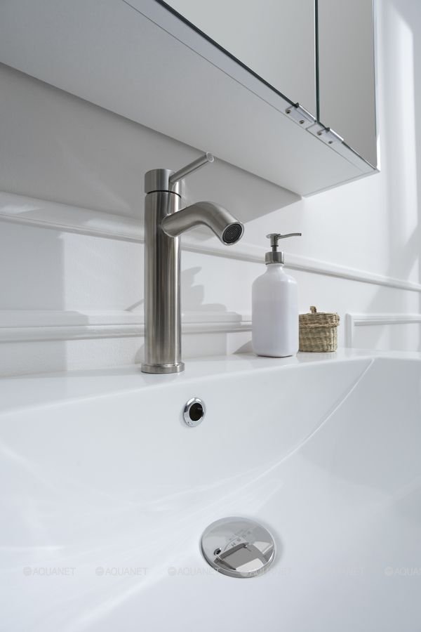 Смеситель для раковины Aquanet Steel AF210-10S Смеситель для раковины Aquanet Steel AF210-10S