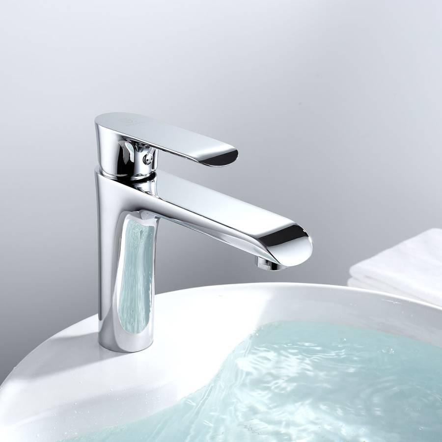 Смеситель для раковины Esse VBF-1E1CH однорычажный, хром Смеситель для раковины Esse VBF-1E1CH однорычажный, хром