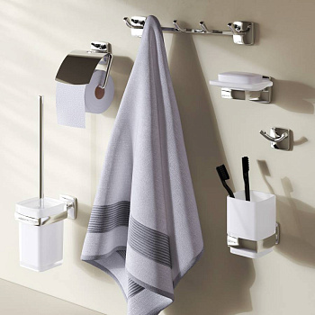 Набор аксессуаров для зоны красоты и туалета AK90D1806W