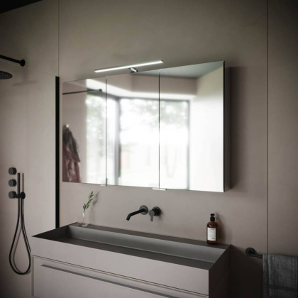 Зеркальный шкаф для ванной комнаты  SANCOS Hilton 1200x148х740 мм, с LED подсветкой,арт. Z1200 Зеркальный шкаф для ванной комнаты  SANCOS Hilton 1200x148х740 мм, с LED подсветкой,арт. Z1200