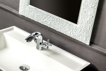 Зеркало AURA 60*90 белое, с подсветкой 537 Boheme Зеркало AURA 60*90 белое, с подсветкой 537 Boheme