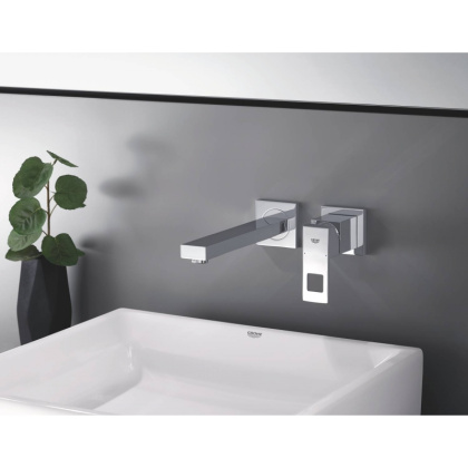 Смеситель для раковины Grohe Eurocube 23447000 хром