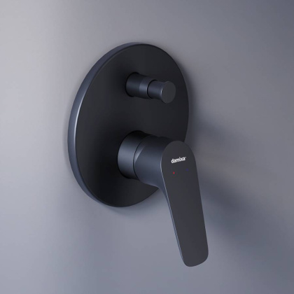 777100300 Jupiter, Смеситель монтируемый в стену ванной - душевой (Черный)