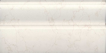 Плинтус FMA001R Белгравия светлый обрезной  30*15*17 (1уп/8шт), шт