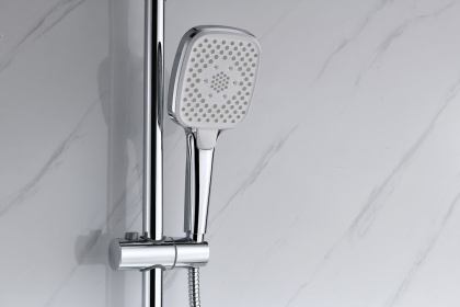 Смеситель Lemark Prizma LM3962C для ванны и душа с регулируемой высотой штанги