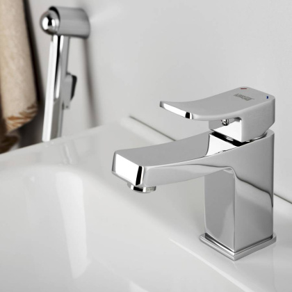 Aller 1068 Смеситель для умывальника с гигиенической лейкой Wasserkraft