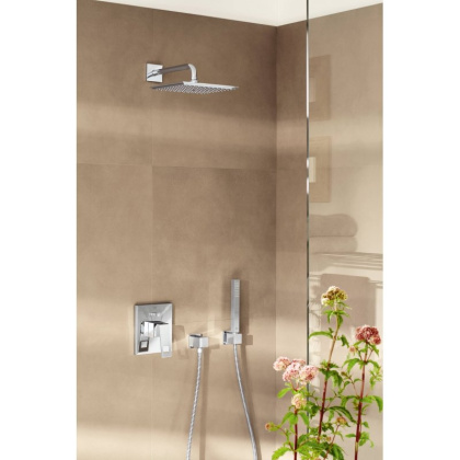 Душ ручной Grohe Euphoria Cube 27698000 хром Душ ручной Grohe Euphoria Cube 27698000 хром