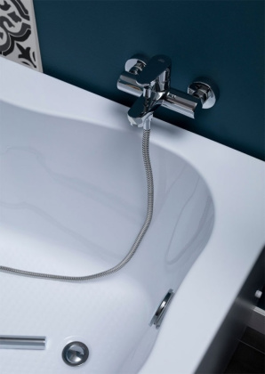 Акриловая ванна Aquanet Borneo 170x75/90 L (с каркасом) Акриловая ванна Aquanet Borneo 170x75/90 L (с каркасом)