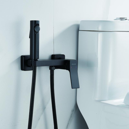 Смеситель с гигиеническим душем Shevanik S40H S4005H-1