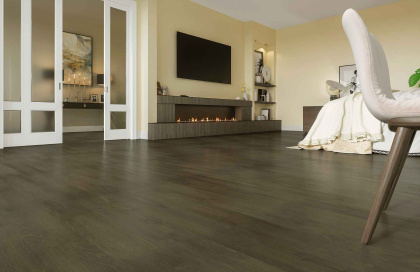 Кварцевый ламинат Home Expert Nature 2178-04 Орех Классический (3,5мм/41/2,196м2) (1 220мм*150мм), м2