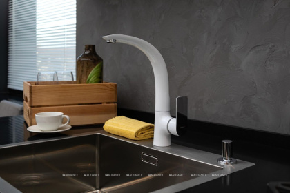 Смеситель для кухни Aquanet Arctic AF520-41СW Смеситель для кухни Aquanet Arctic AF520-41СW