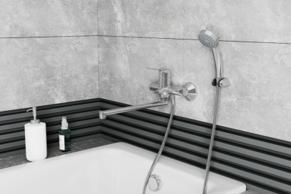 Смеситель для ванны с длинным поворотным изливом RUSH Edge (ED7735-51)