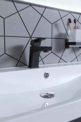 Смеситель для раковины Aquanet Gotic AF440-10B Смеситель для раковины Aquanet Gotic AF440-10B