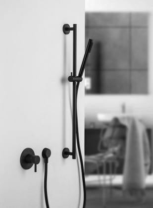 Шланговое подключение для душа Paffoni Lusso ZACC130NO Шланговое подключение для душа Paffoni Lusso ZACC130NO