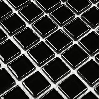 Мозаика стеклянная Super Black (чип 4*15*15) 300*300 (22шт.-1.98м2), м2