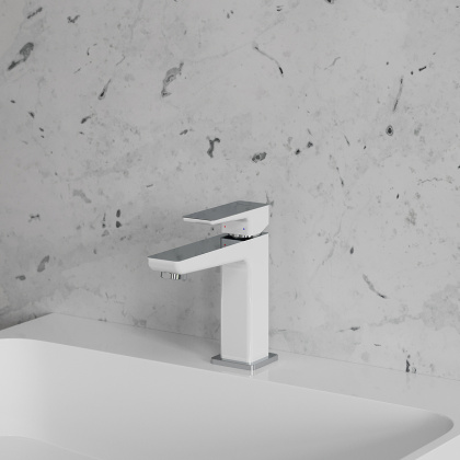 Смеситель для умывальника OMNIRES PARMA PM7410CRB (хром/белый)