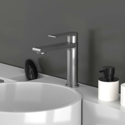 Смеситель для раковины Vogue VBF-1V1GM однорычажный, вороненая сталь Смеситель для раковины Vogue VBF-1V1GM однорычажный, вороненая сталь