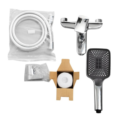 DUE Смеситель для ванны и душа в комплекте с ручным душем, шлангом и держателем, хром DUE-VASM-CRM DUE Смеситель для ванны и душа в комплекте с ручным душем, шлангом и держателем, хром DUE-VASM-CRM