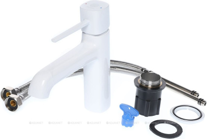 Смеситель для раковины Orange Karl M05-021w белый Смеситель для раковины Orange Karl M05-021w белый