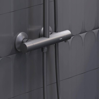 977800300 Jupiter душевая система со смесителем с термостатом чёрный 977800300 Jupiter душевая система со смесителем с термостатом чёрный