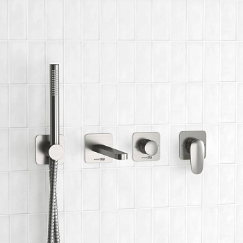 A1451.272.274.275.100.276 Встраиваемый комплект для ванны с лейкой и изливом